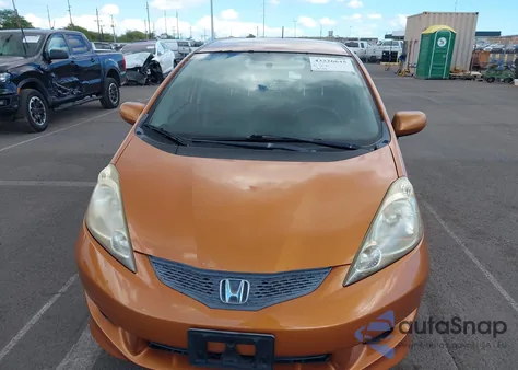 2010 Honda Fit Sport из США, поврежденный, VIN JHMGE8H47AS020076